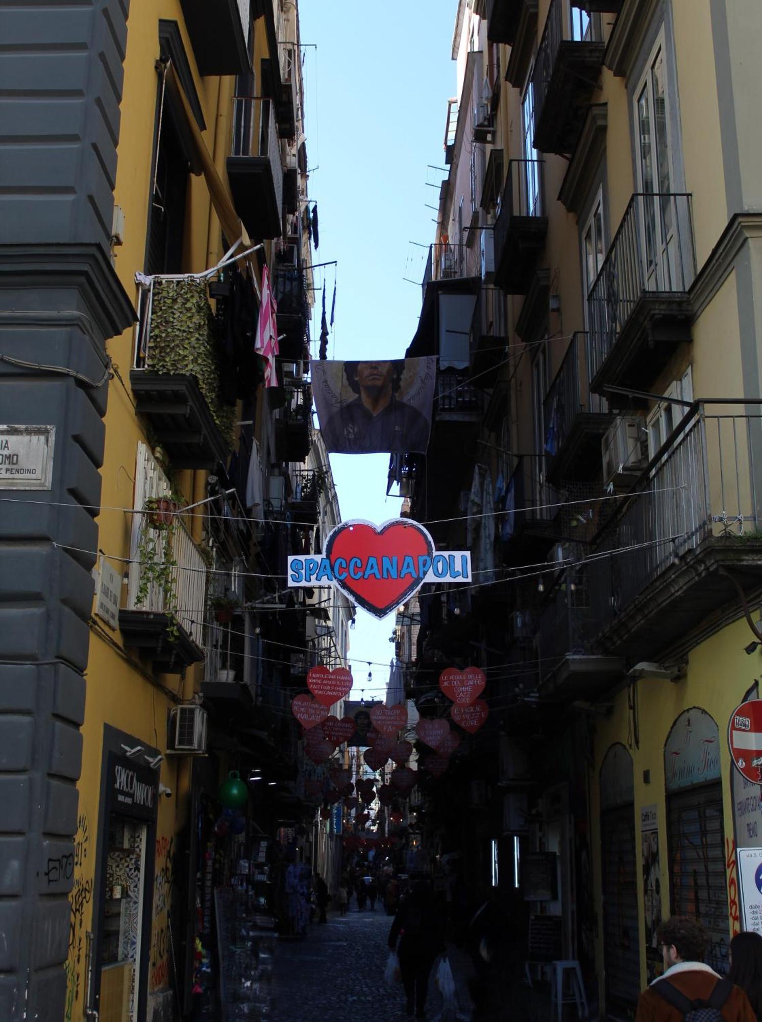 Blackwoody Contemporary Rooms - Napoli Centro Storico Екстер'єр фото